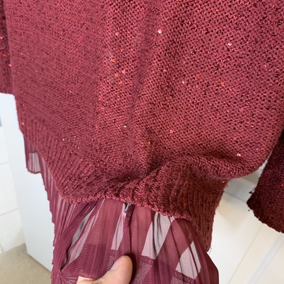 Women’s Faded Glory Maroon Sweater with Sequin & Sheer detail, XL (16-18), EUC - Picture 7 of 9